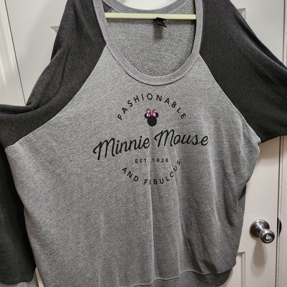 Torrid 6 EUC Minnie Mouse scoop neck sweatshirt - Picture 4 of 6